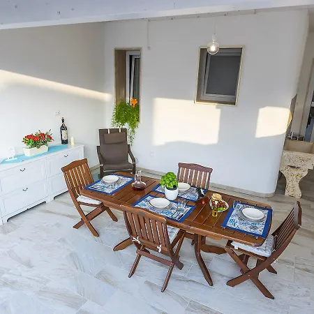 公寓 Dimora Smeraldo 玛丽娜迪曼卡维萨