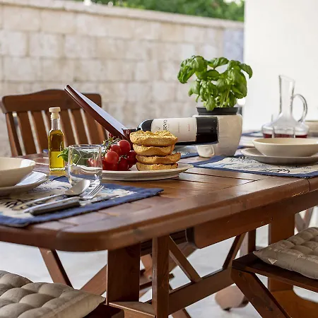 公寓 Dimora Smeraldo 玛丽娜迪曼卡维萨