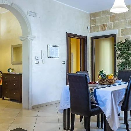 公寓 Dimora Smeraldo 玛丽娜迪曼卡维萨